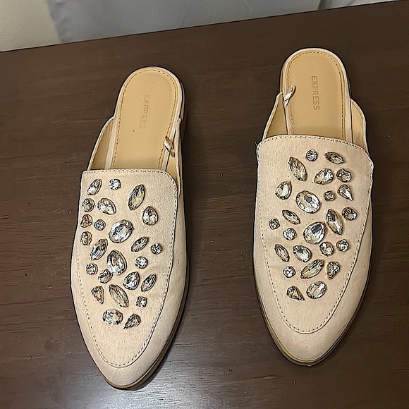 Express cream/pink embellished small heel flats - Picture 2 of 8